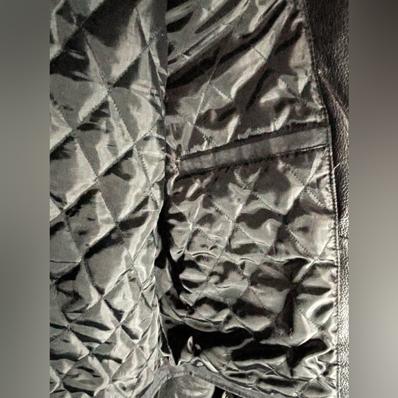 Men’s Leather Jacket - Picture 3 of 5